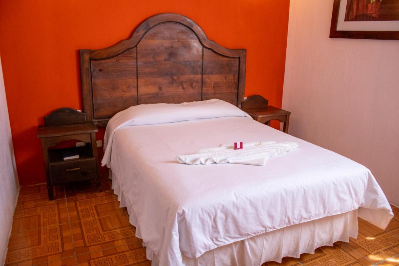 Hotel Casa Texel Panajachel Bagian luar foto