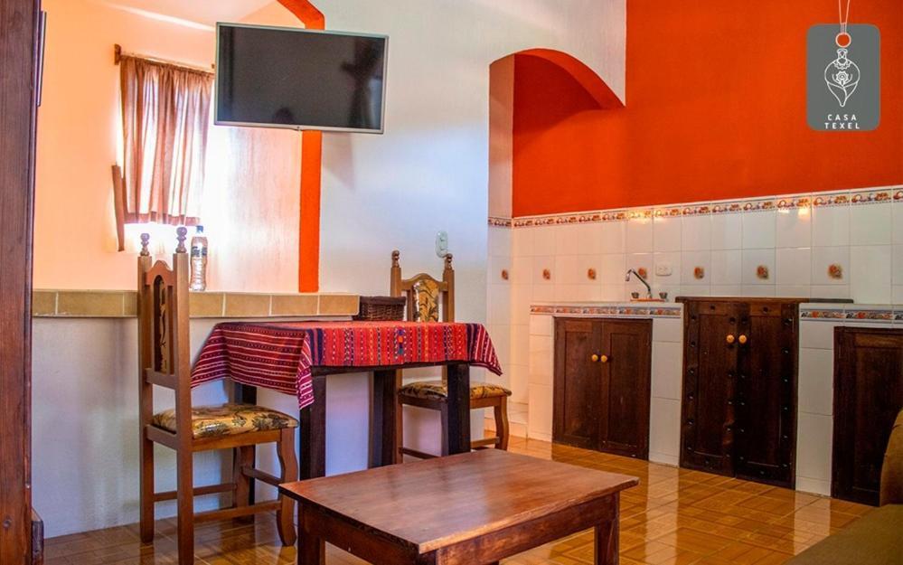 Hotel Casa Texel Panajachel Bagian luar foto